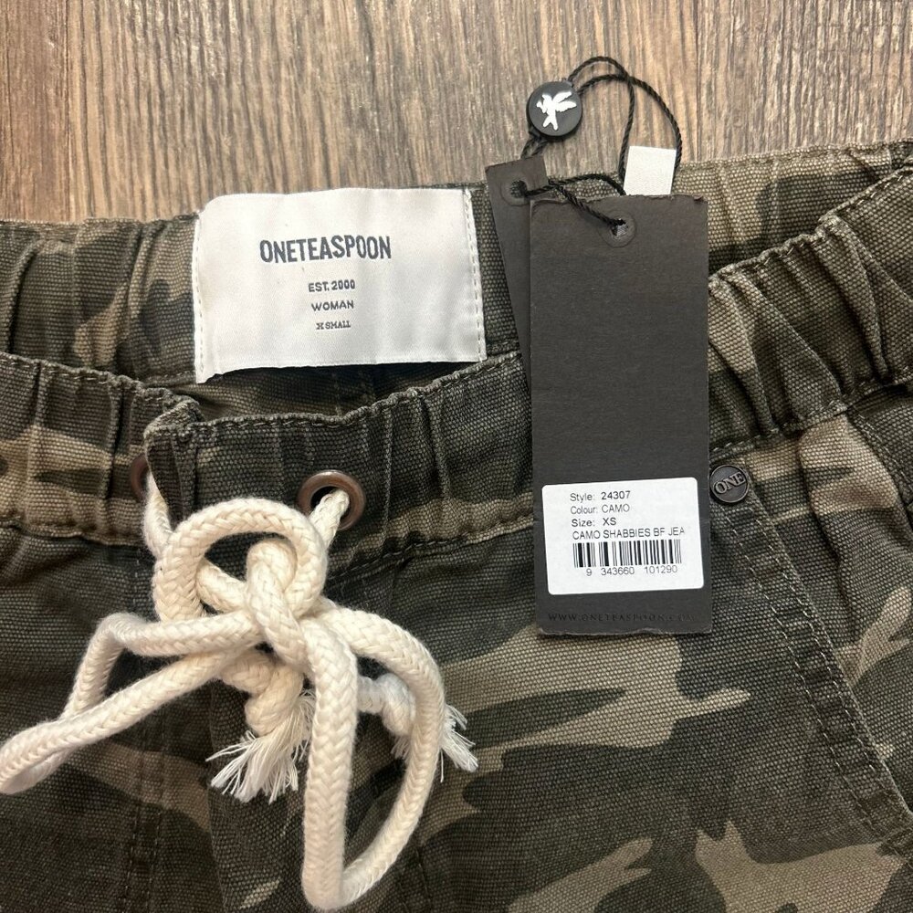 One Teaspoon Camo Shabbies Boyfriend Pants Women's Size XS New With Tags! - Picture 4 of 5
